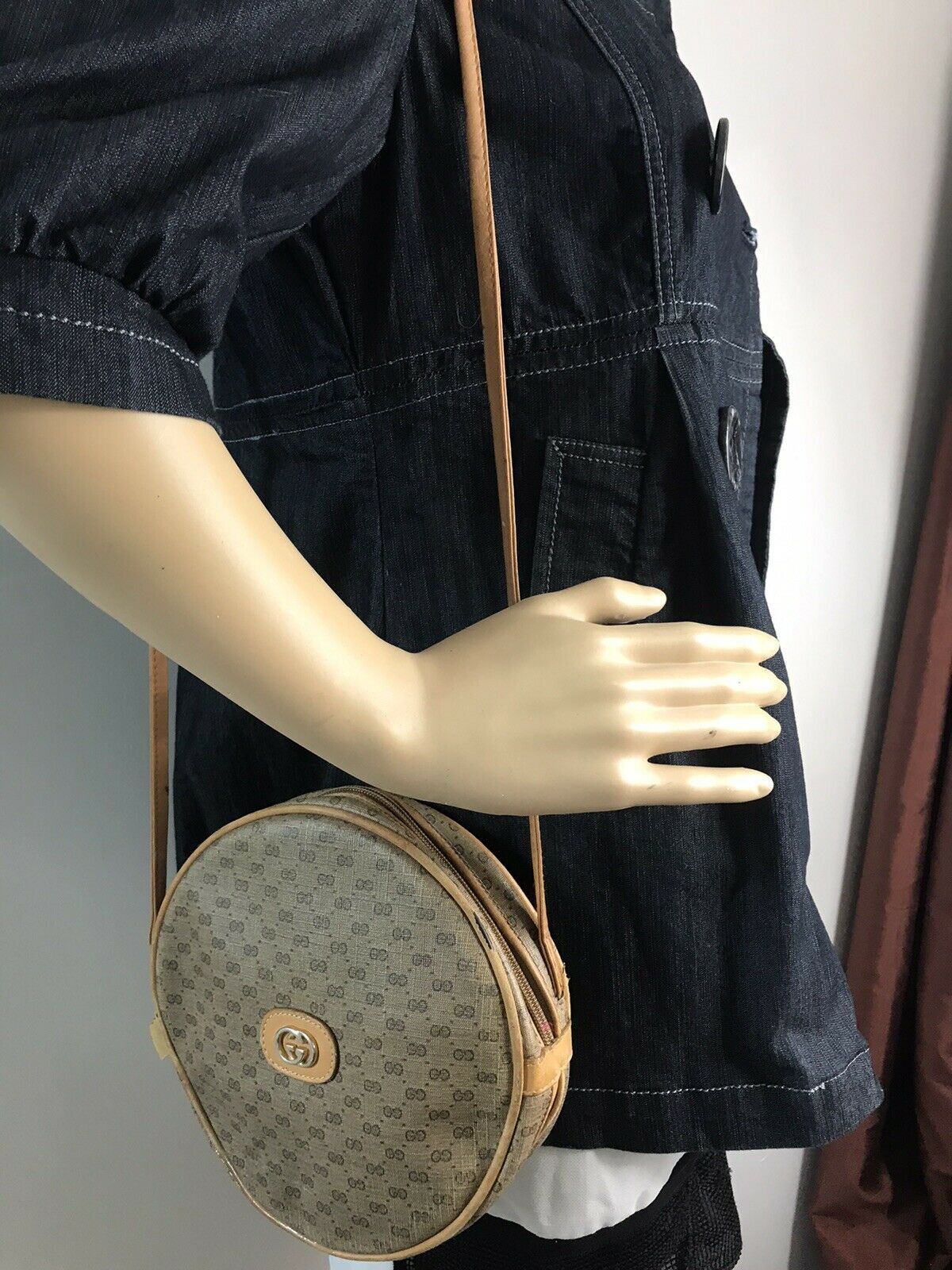 GUCCI Vintage Brown Shoulder Bag All Over Signature