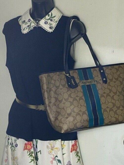 coach shopping beige navy coated canvas tote