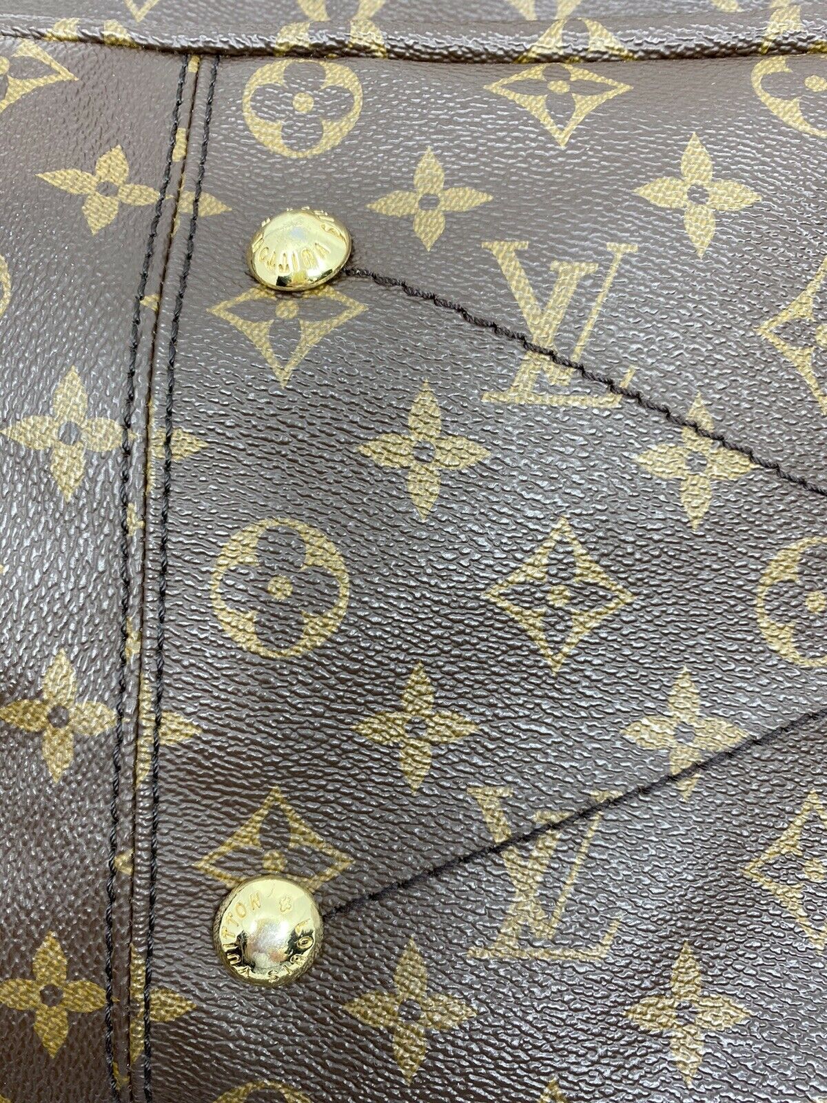 LOUIS VUITTON Artsy Monogram Bag Msrp 2,300 Very Good Condition