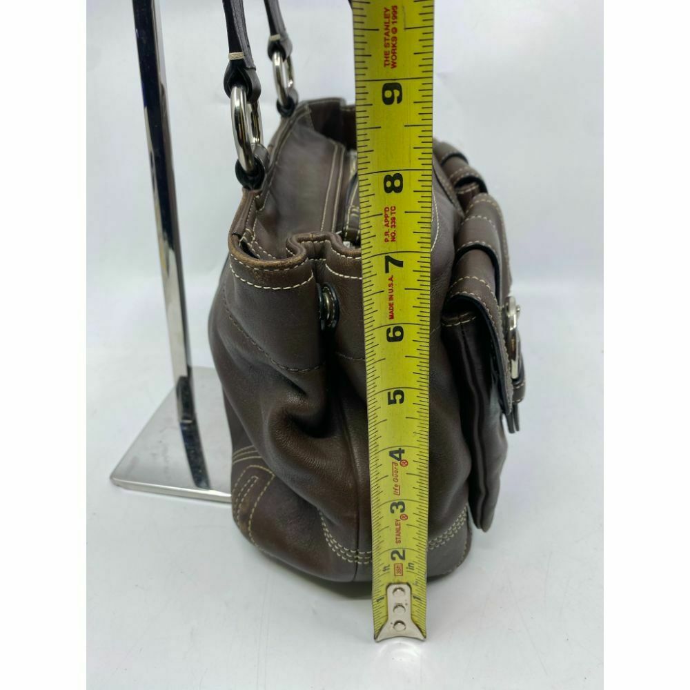 COACH Medium/ Large Leather Brown Shoulder Bag