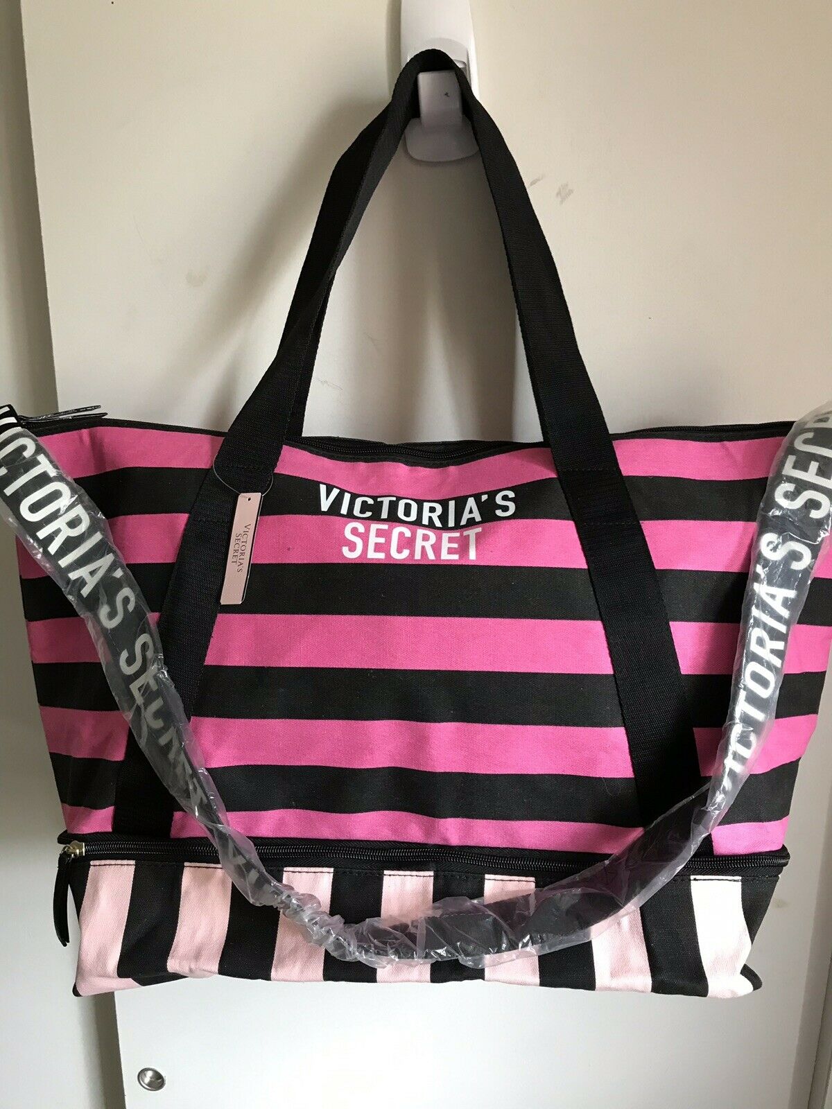 Victoria Secret Weekender Large Tote Bag Black Pink Shiny Stripes Logo On  Front