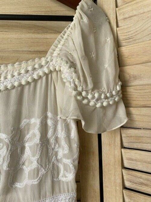 Nicole Miller white beige msrp small blouse