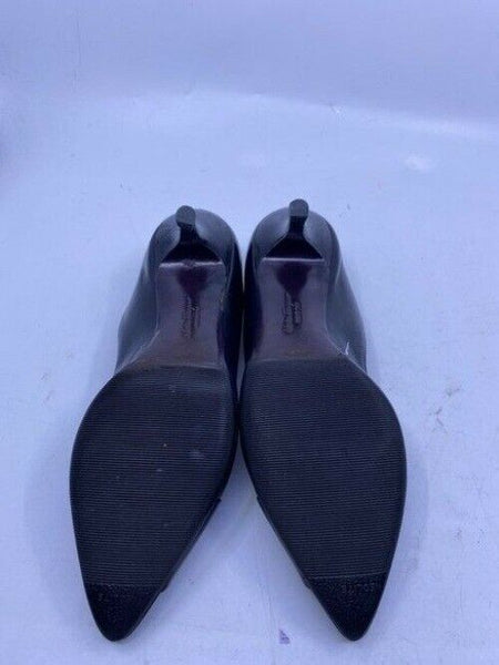 Salvatore Ferragamo Black Light Insignia Pumps Size Us
