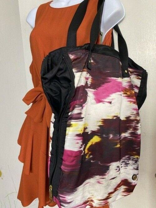 lululemon multi color fabric shoulder bag