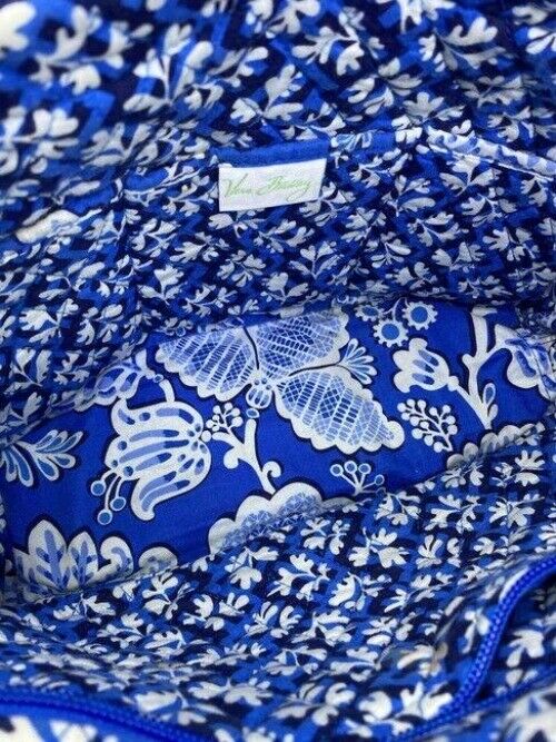 Vera Bradley Large Quilted White Blue Shoulder Bag