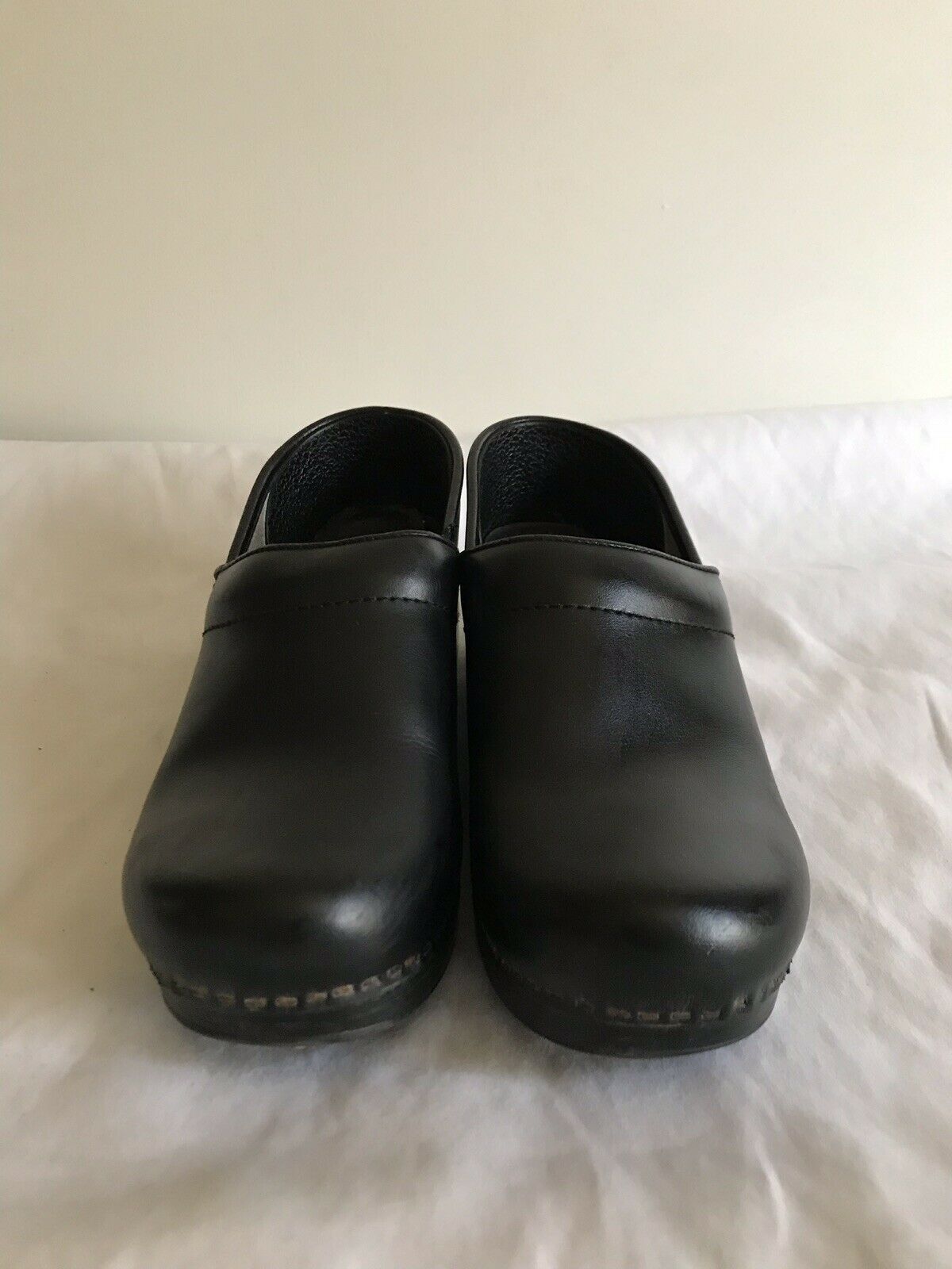 Dansko Classic Clogs - Black-size US 8.5