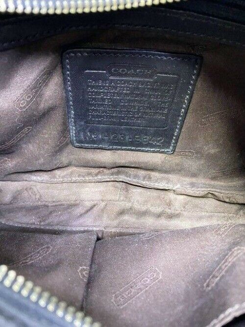 coach black leather shoulder bag
