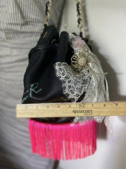 kate spade w hand shoulder customized by me w applique black pink shoulder bag