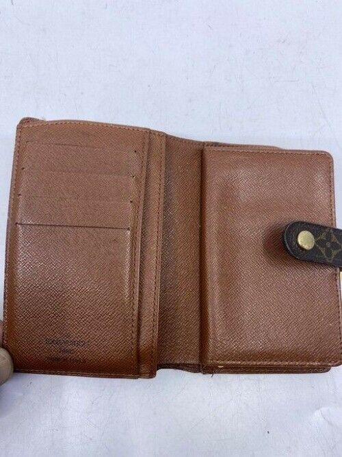 Louis Vuitton Brown Vintage Monogram Kisslock Mi0090 Wallet