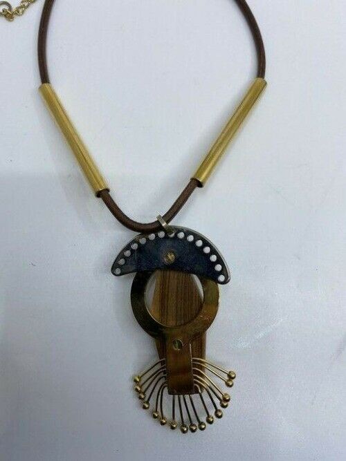 marni brown box w wooden charm necklace