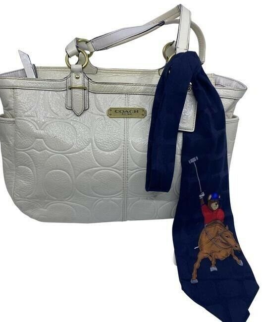 coach w w detachable specialty tie accent cream shoulder bag