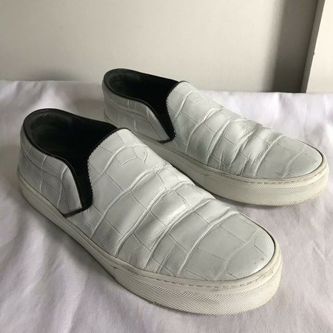 CELINE White Croc Embossed Size 9