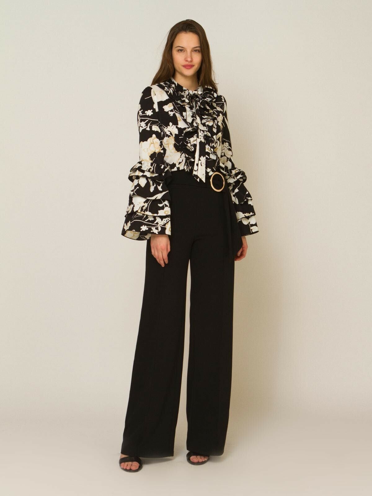 GRACIA NWT! Floral Long sleeve top S/M/L