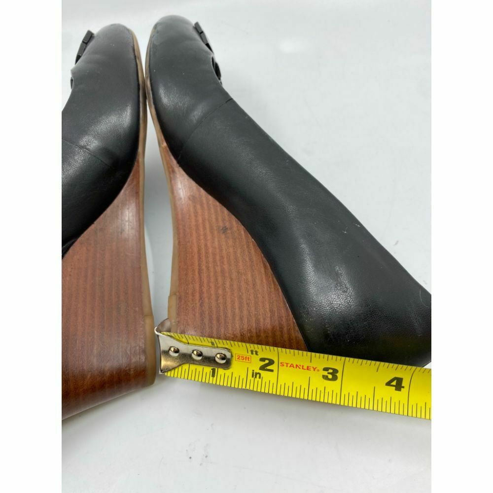 TORY BURCH Black Tan Flat Wedges Shoes Size 8.5