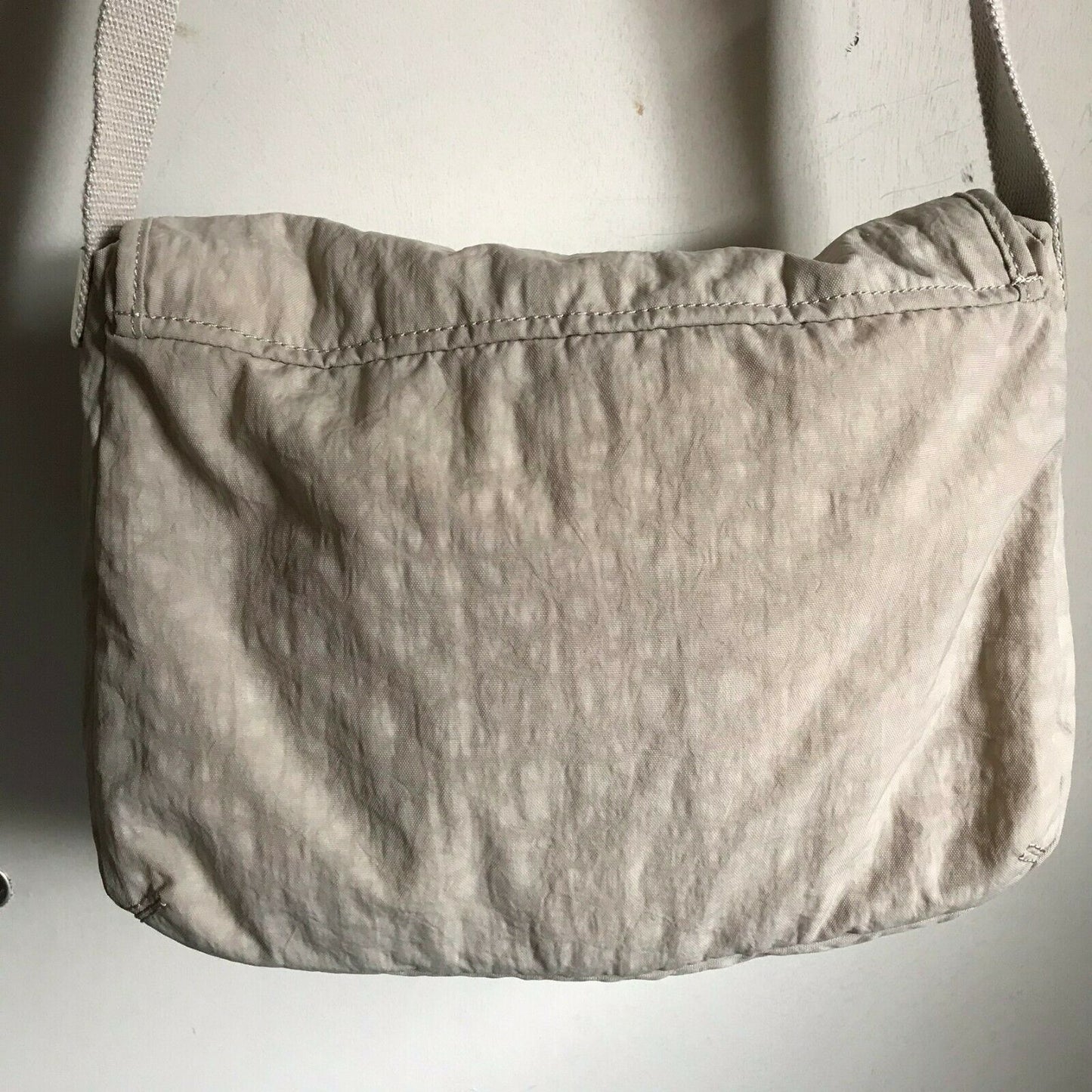 Kipling White Cross body