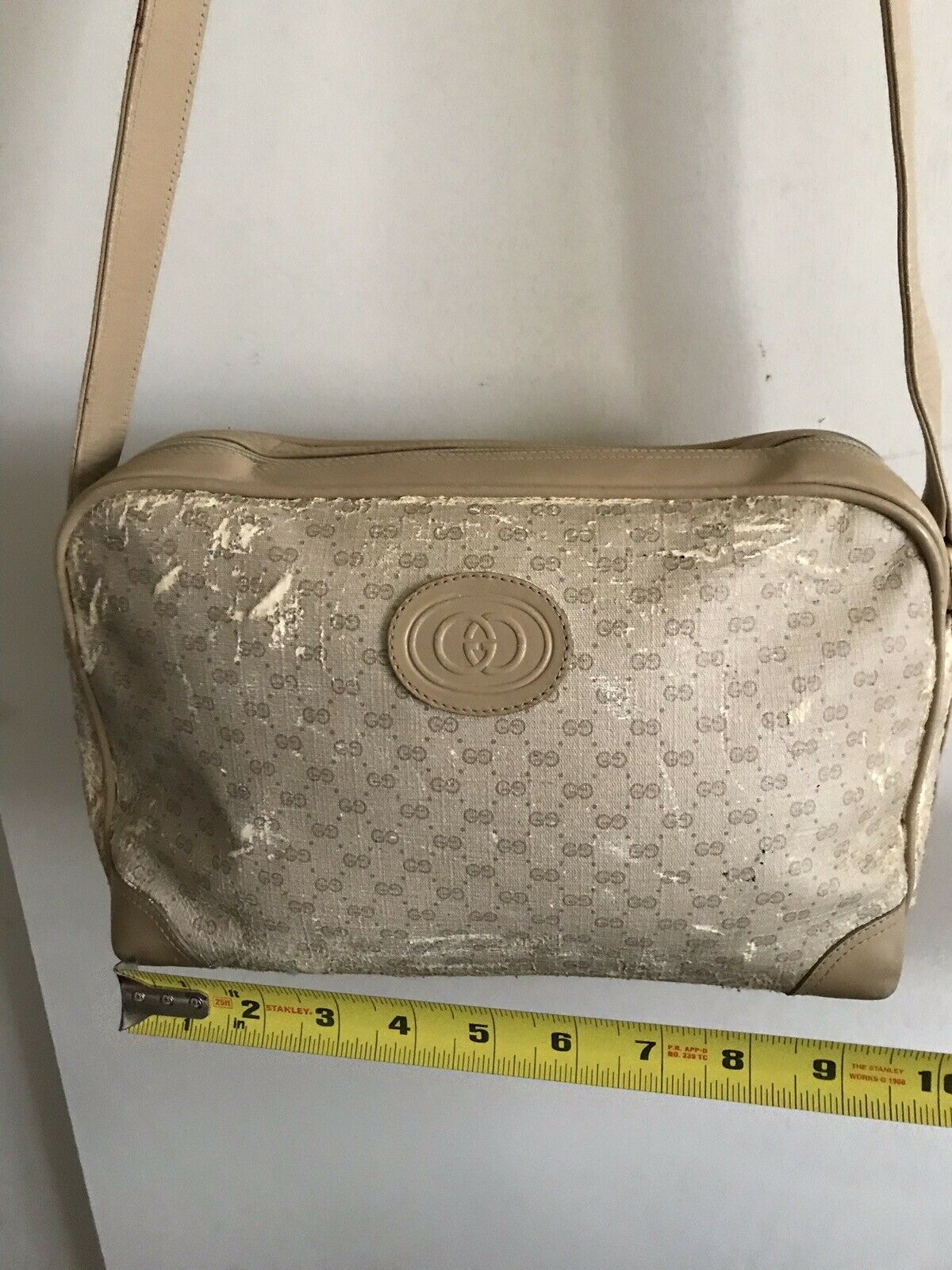 GUCCI Vintage Logo Monogram Print Medium Leather Crossbody Bag