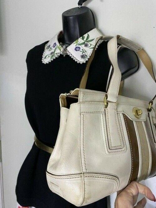 coach leather white shoulder bag