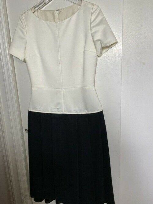 carolina herrera white black new sample mid length cocktail dress