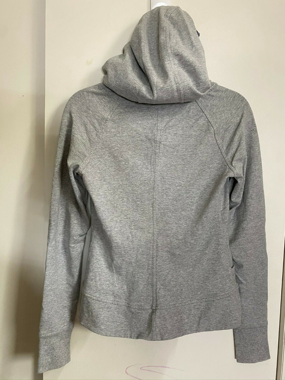 LULULEMON Womens Gray Long Sleeves Stylish Hoodies Size: 6