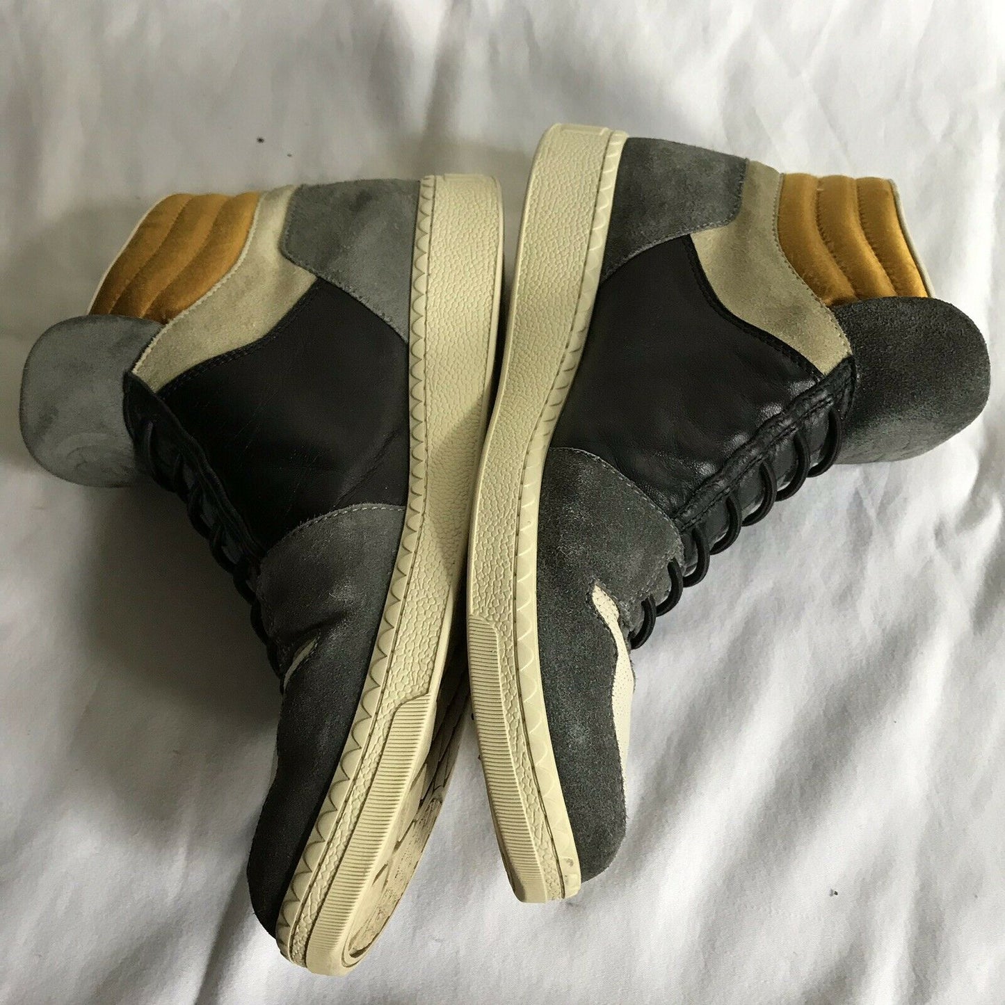 GUCCI Multi Color Suede High Cut Sneakers Size 9