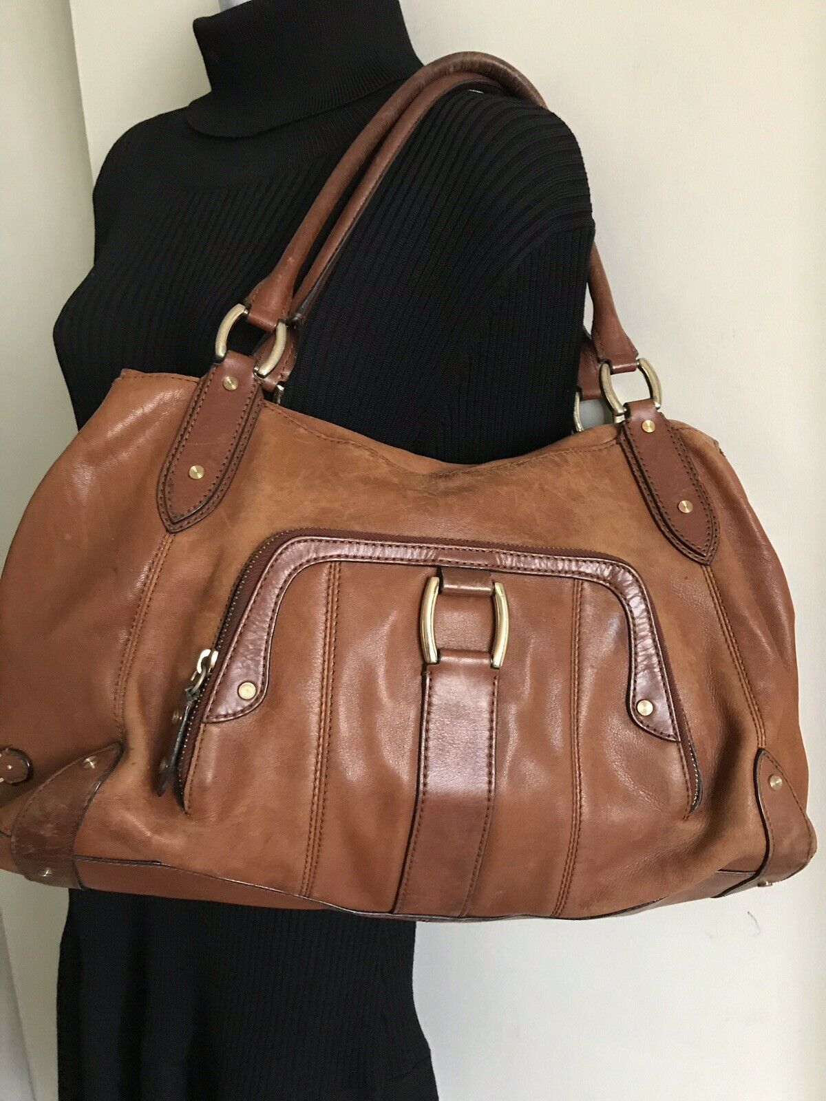 COLE HAAN Tan leather handbag