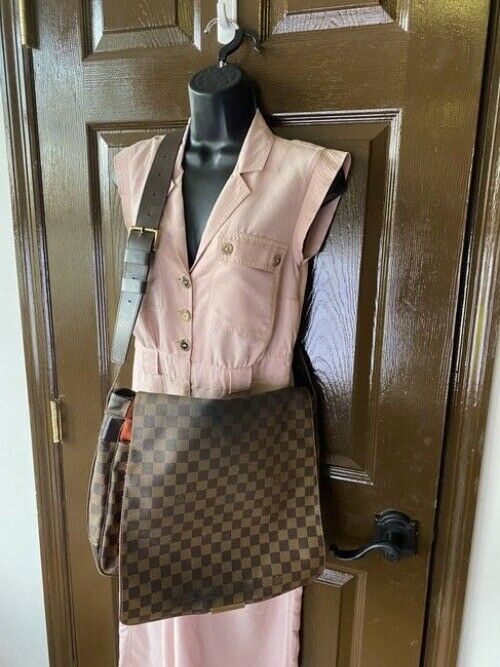 Louis Vuitton Bastille Vintage Brown Monogram Canvas Messenger Bag