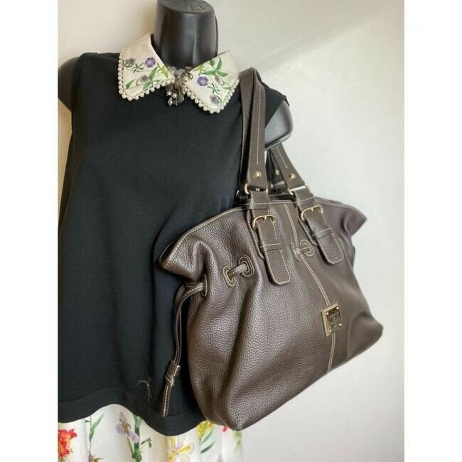 dooney and bourke large brown leather shoulder bag