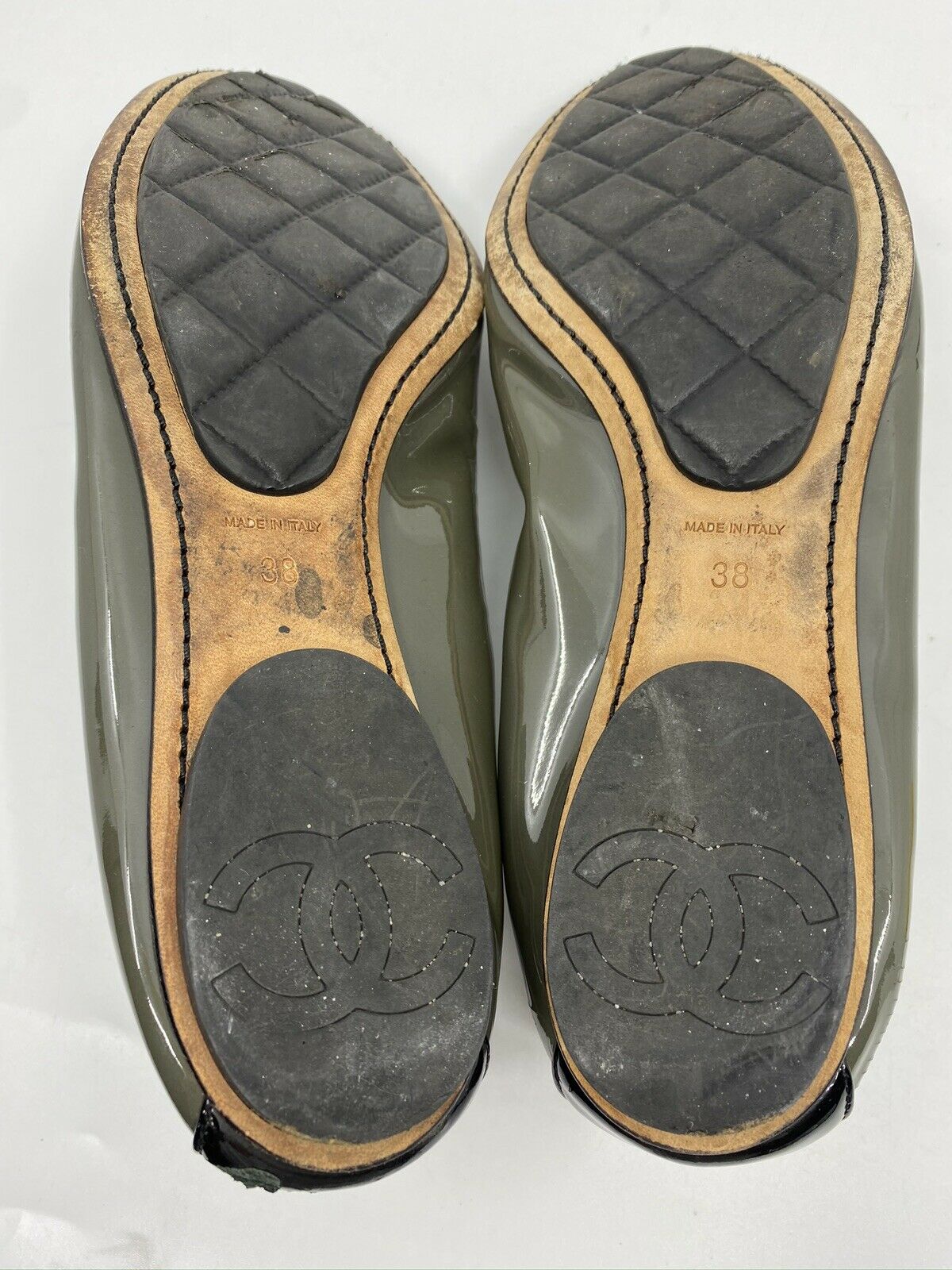 Chanel Classic Ballerina Cap Toe Flats 7.5