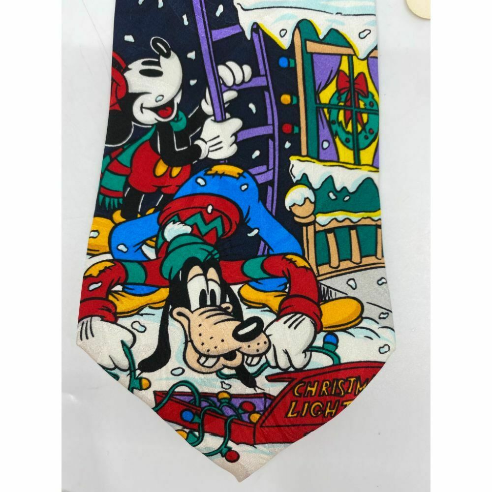 New! Mickey and Friends Disney Blue White Red Christmas Theme Neck Tie Msrp 59