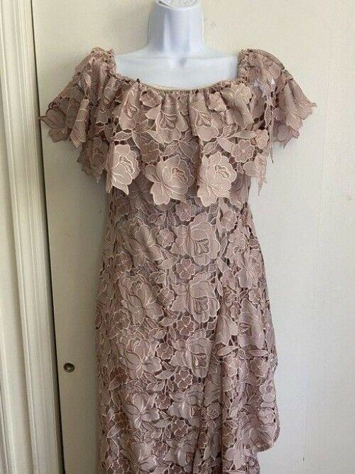 badgley mischka msrp long formal dress