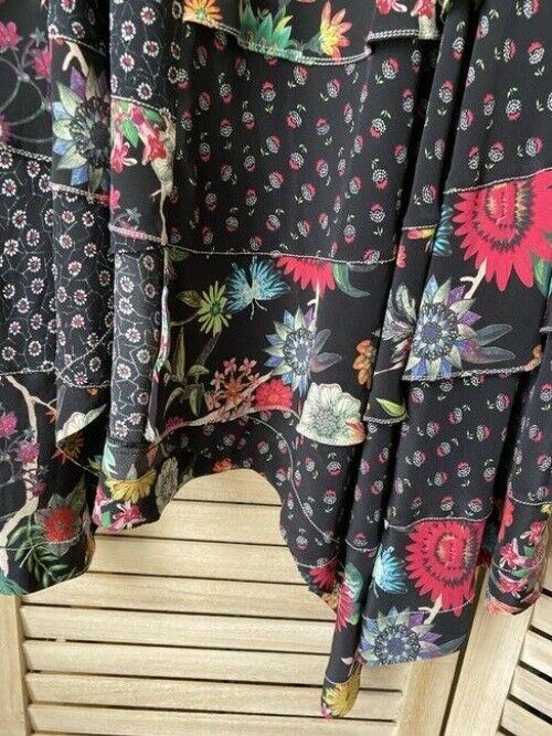 Nicole Miller black multicolor floral skirt