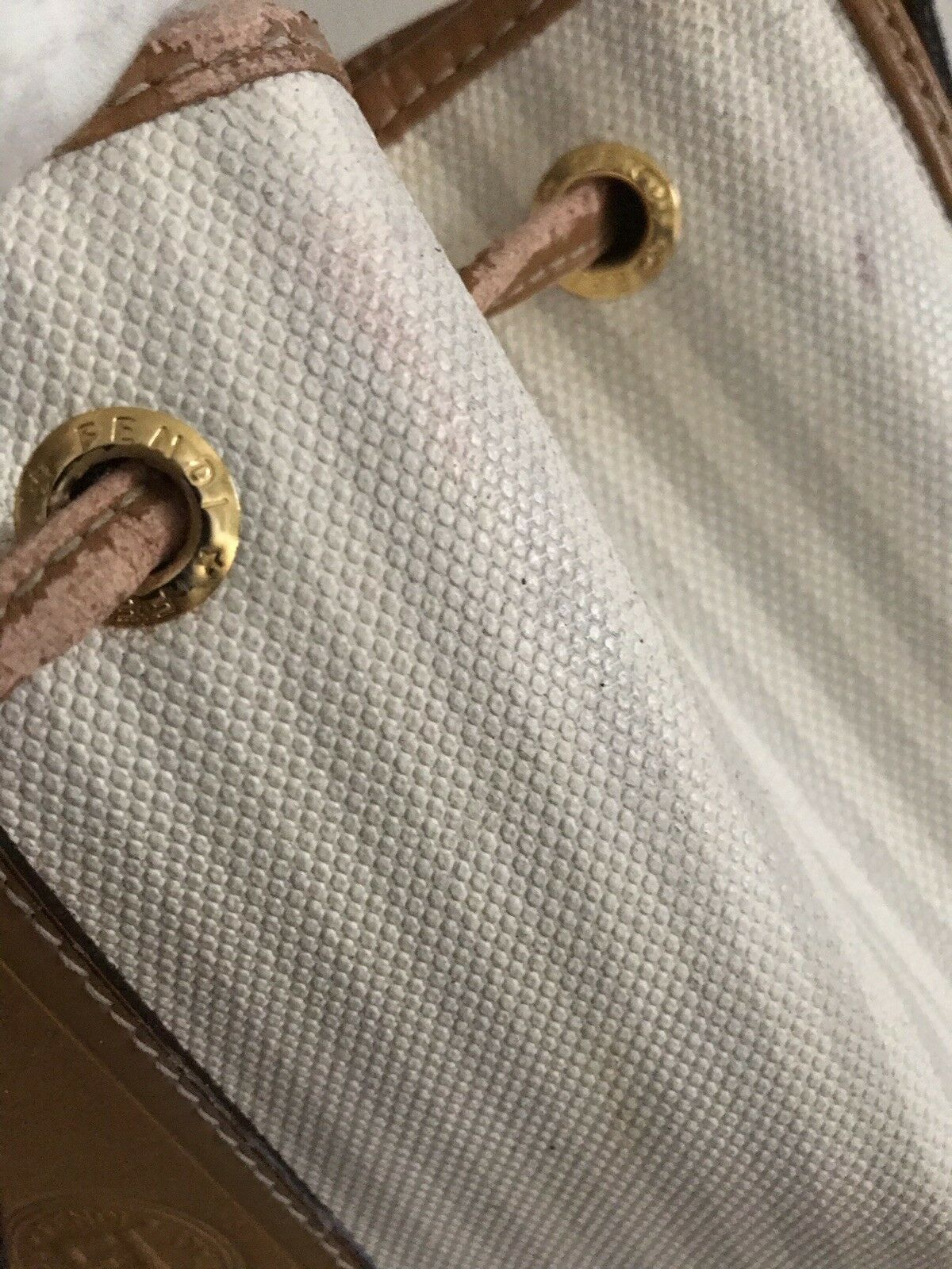 FENDI Vintage White/ Grey Bucket Bag