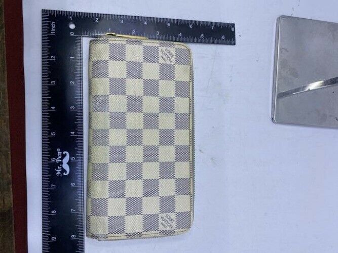 Louis Vuitton White Damier Azur Organizer Ca4182 Wallet