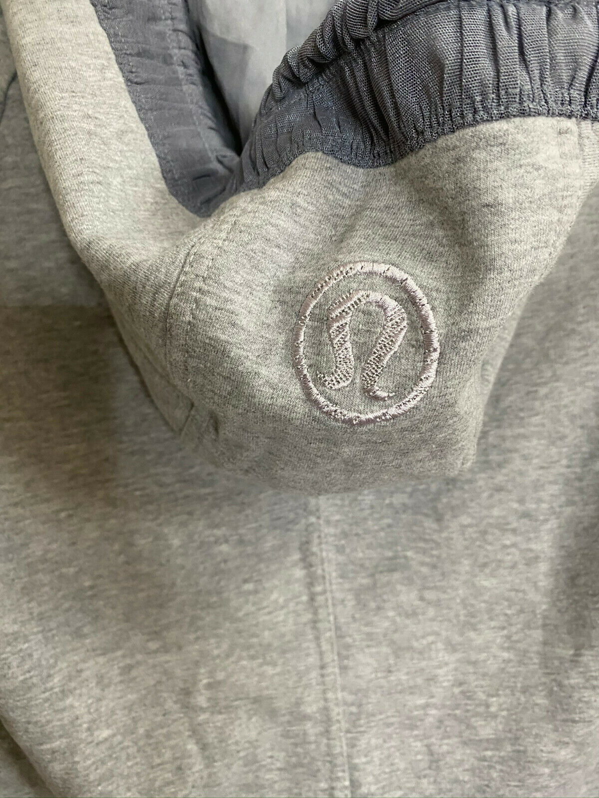 LULULEMON Womens Gray Long Sleeves Stylish Hoodies Size: 6
