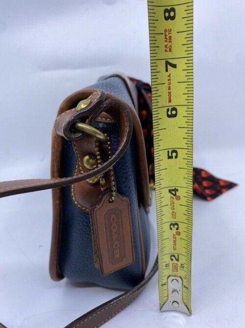 coach vintage w heart padlock silk tie navy leather cross body bag