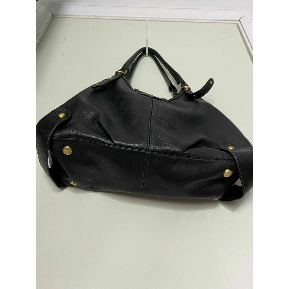 Maxx New York Black Leather Shoulder Bag