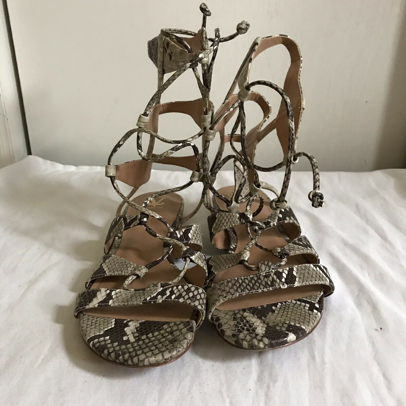 Vince Camuto Snake Print Leather Gladiator Sandals Sz 9