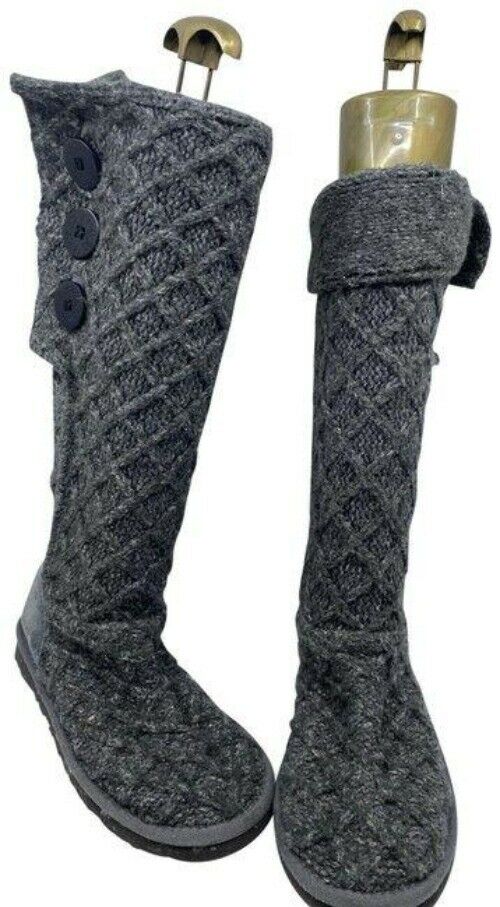 ugg australia gray knitted tall wood button winter bootsbooties size us