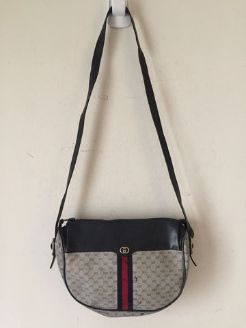 GUCCI Vintage Navy  Shoulder Bag All Over Signature