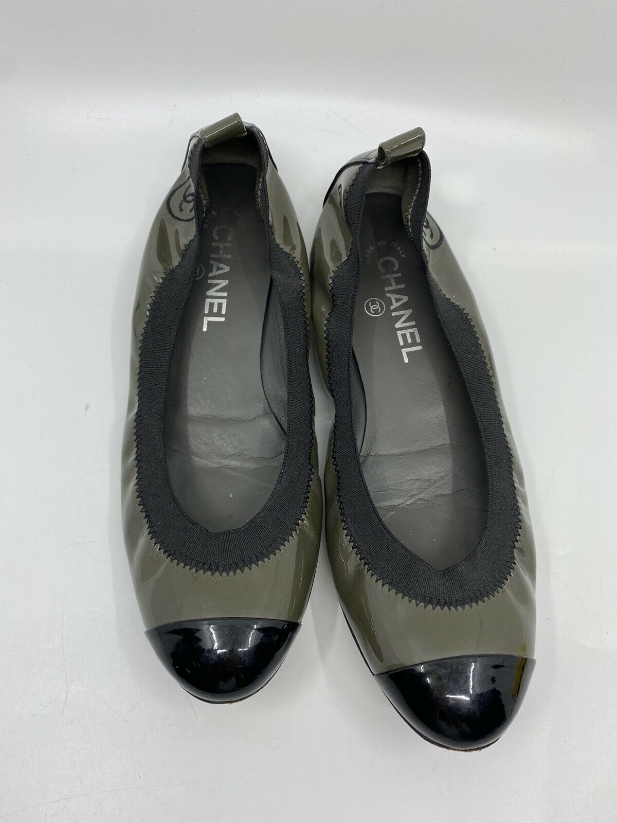 Chanel Classic Ballerina Cap Toe Flats 7.5