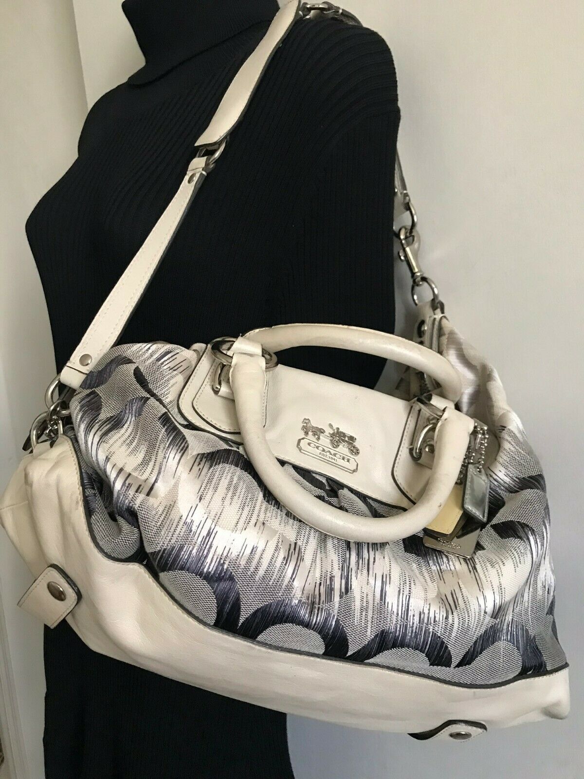 COACH Medium Interwoven Jacquard Bag - White
