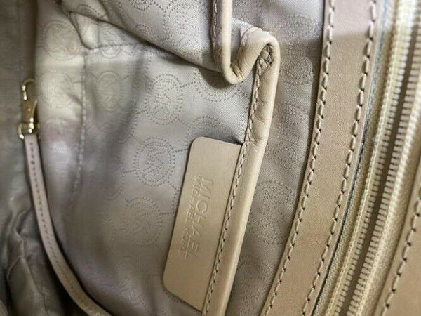 michael kors all over logo medium msrp black gray coated canvas cross body bag