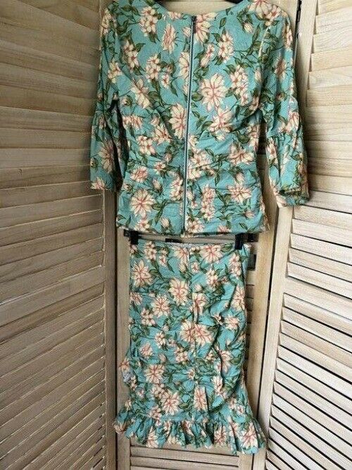 nicole miller multicolor w w skirt floral set msrp small blouse
