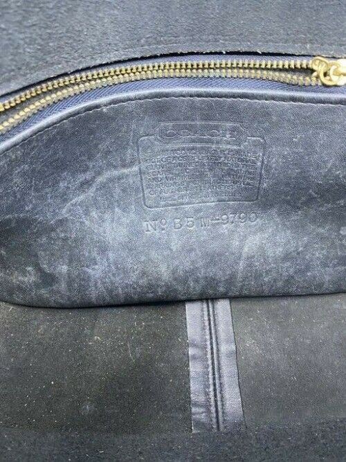 Coach City Vintage Black Leather Cross Body Bag