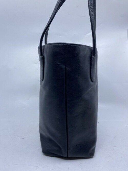coach vintage black leather shoulder bag