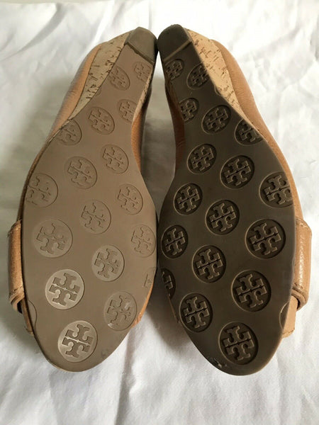 TORY BURCH Tan Leather Peep Toe With Logo Design Sz 8