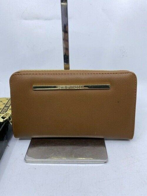 steve madden box xl new in wallet