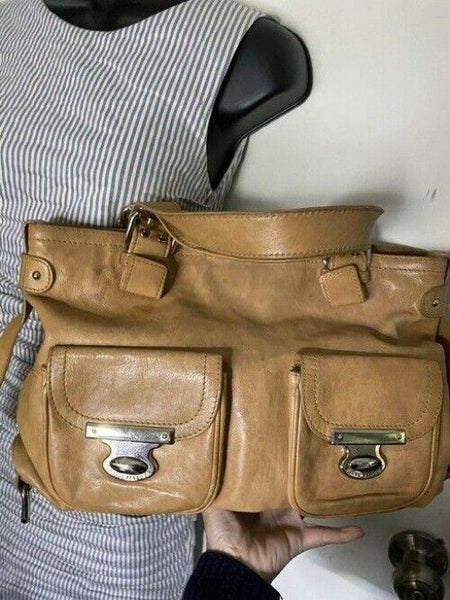 Marc Jacobs tan leather shoulder bag