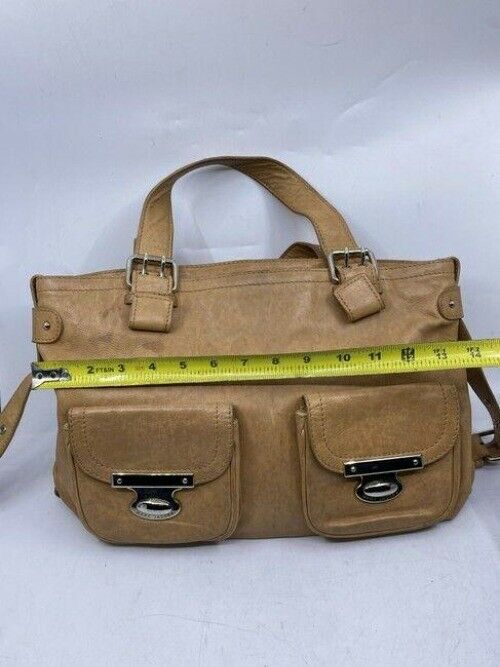Marc Jacobs tan leather shoulder bag