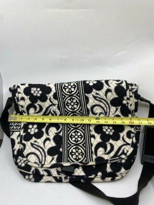 vera bradley xl black white fabric cross body bag